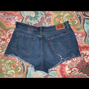 Levi shorts